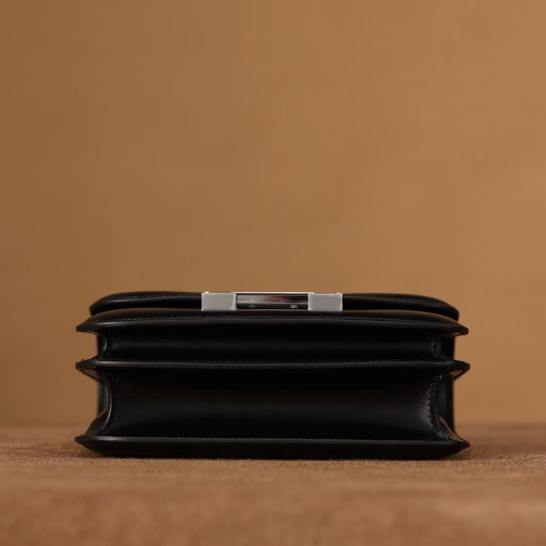 Constance 康康 19cm Box皮 黑色 银扣 - Image 4