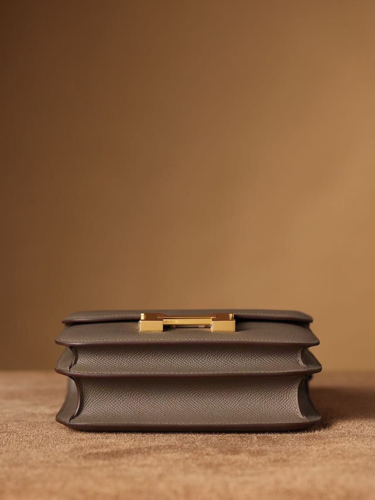 Constance 康康 19cm 锡器灰 金扣 - Image 2